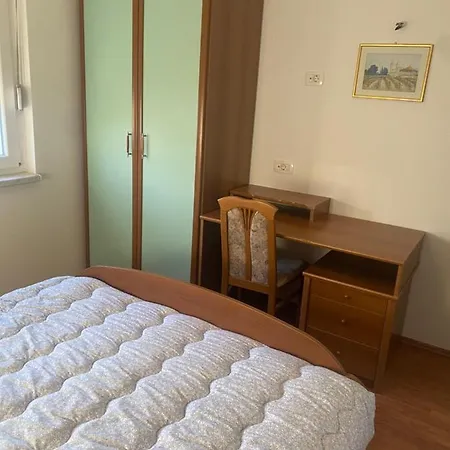 Domus Damar 1 Hotel